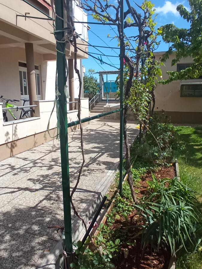 Apartment Meri- Near The Zadar Main Bus Station Bagian luar foto